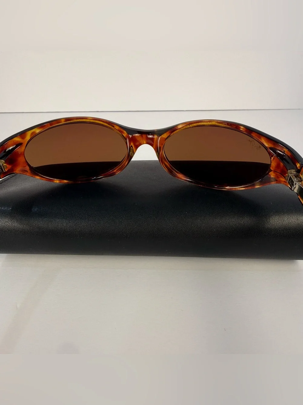 Maui Jim Malia MJ125-10 Tortoiseshell- Brown Lenses Vintage Discontinued